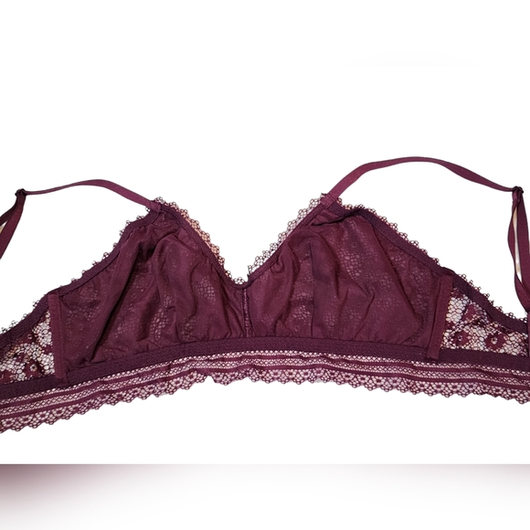 Victoria's Secret Merlot Color Lace Bralette Size Large Pre Owned Condition - Picture 4 of 4